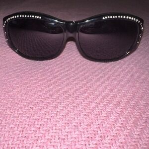 Foster grant solar shield glasses